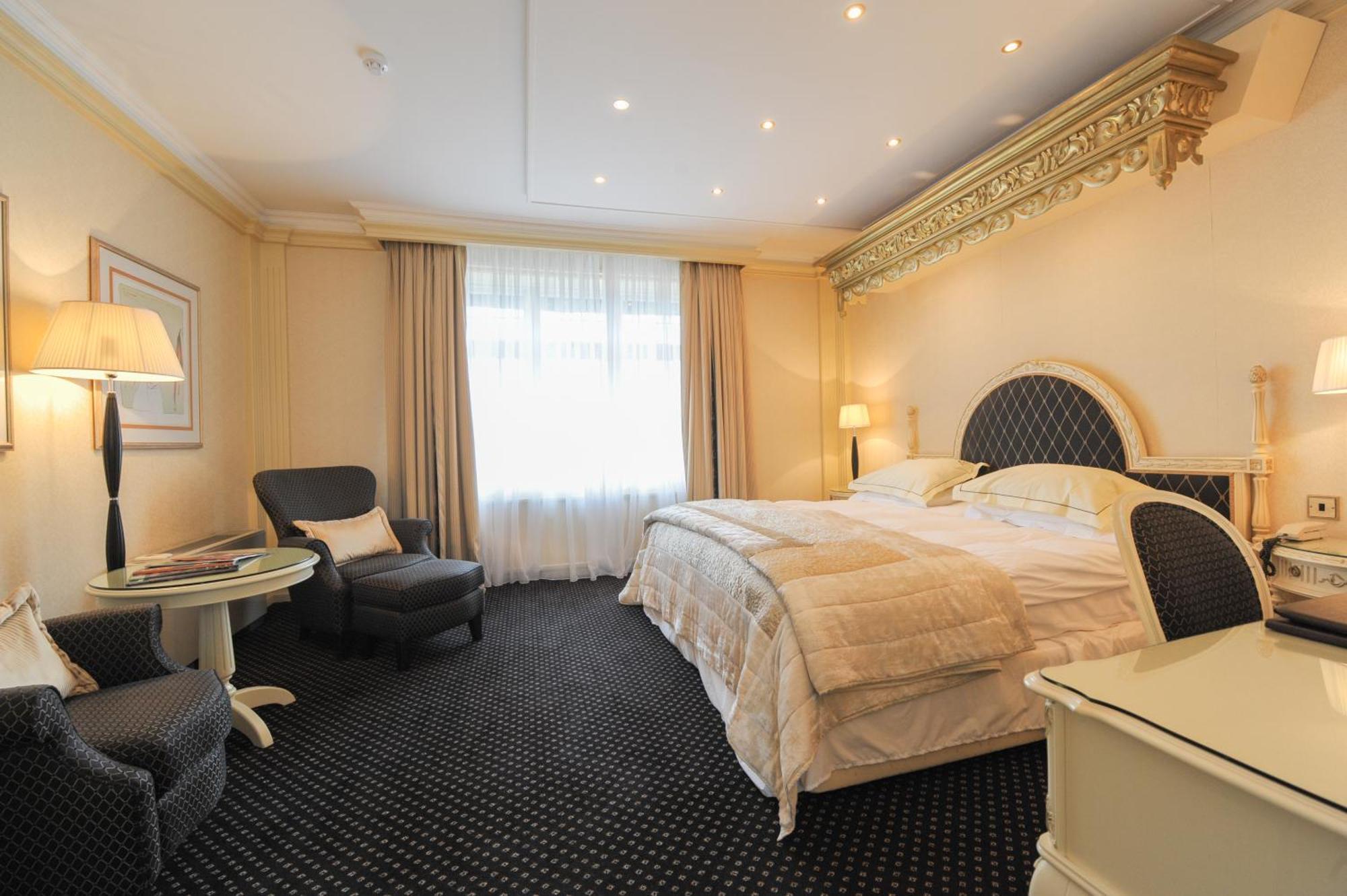 Superior Double Room,925612471:JPEG